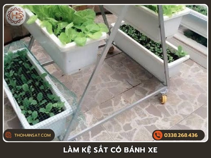 Thiết kế thi công kệ sắt trồng cây có lắp bánh xe di chuyển tiện lợi